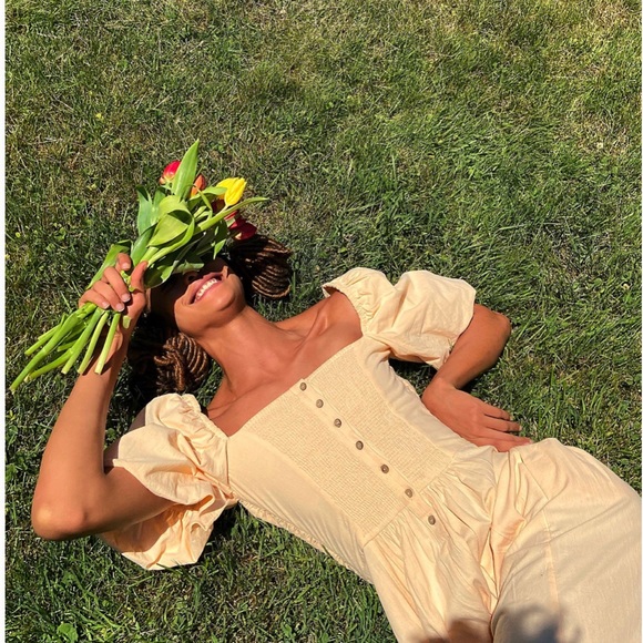 Dress! - Picture 3 of 3